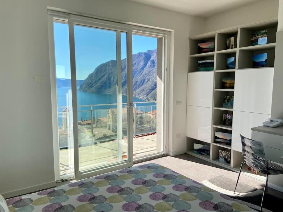 Piccolo Paradiso Vista Lago Con Piscina Privata Riva di Solto Bagian luar foto